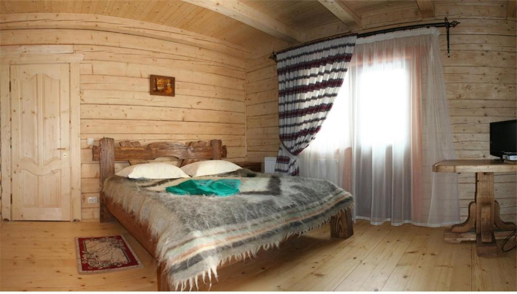 Hotel On Dovbush Path Jaremče Pokoj fotografie